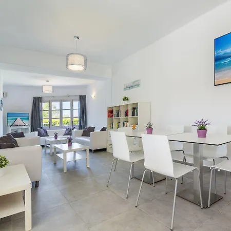 Ξενοδοχείο Panorama 2*