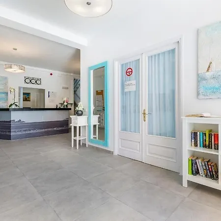 Panorama Ξενοδοχείο 2*